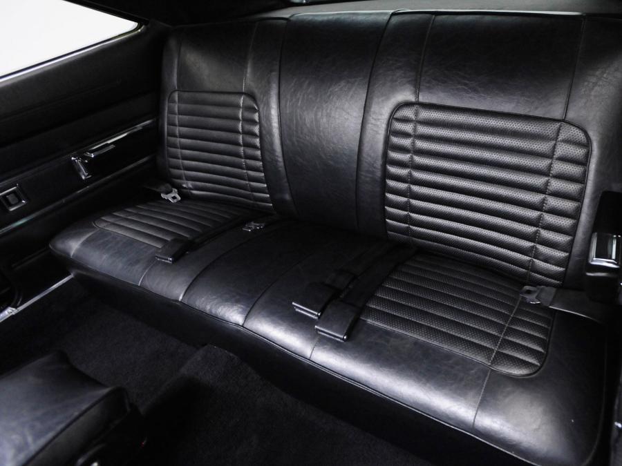  Dodge Charger R/T 426 Hemi 1970 года  (фото 8 из 14)